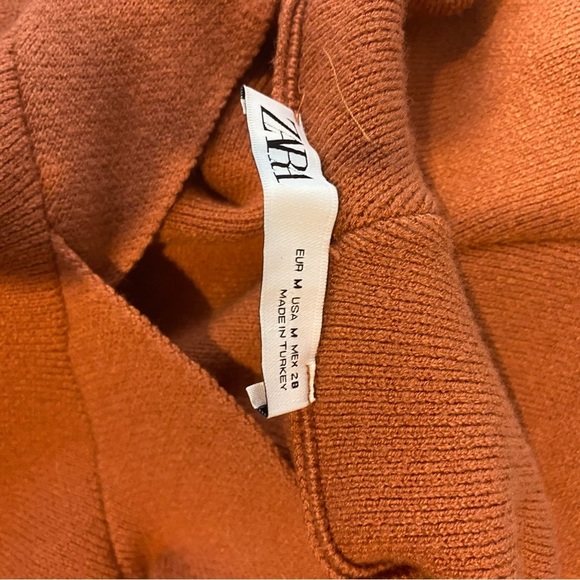 Zara • drop shoulder knit hooded pullover - Picture 10 of 14